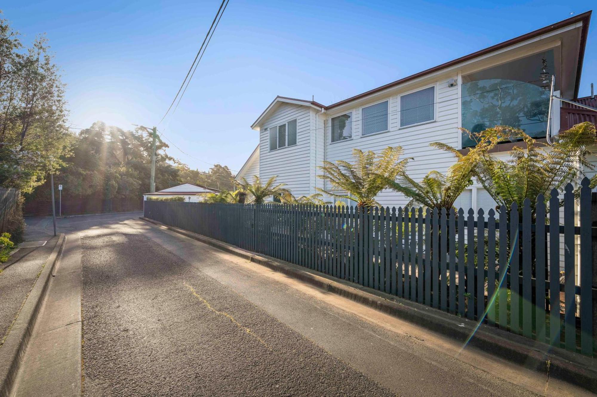 Haven - Gorgeous 2 Bedroom Townhouse Opposite The Holiday home Kingston Beach