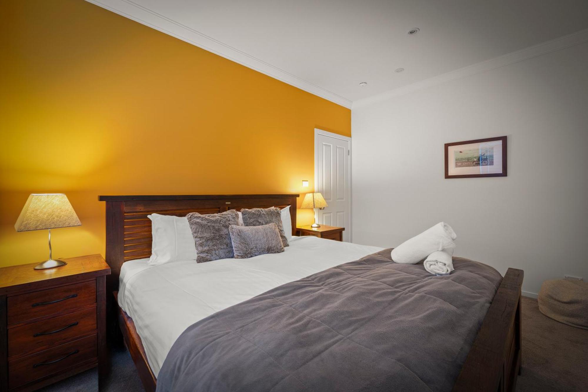 Haven - Gorgeous 2 Bedroom Townhouse Opposite The Holiday home Kingston Beach