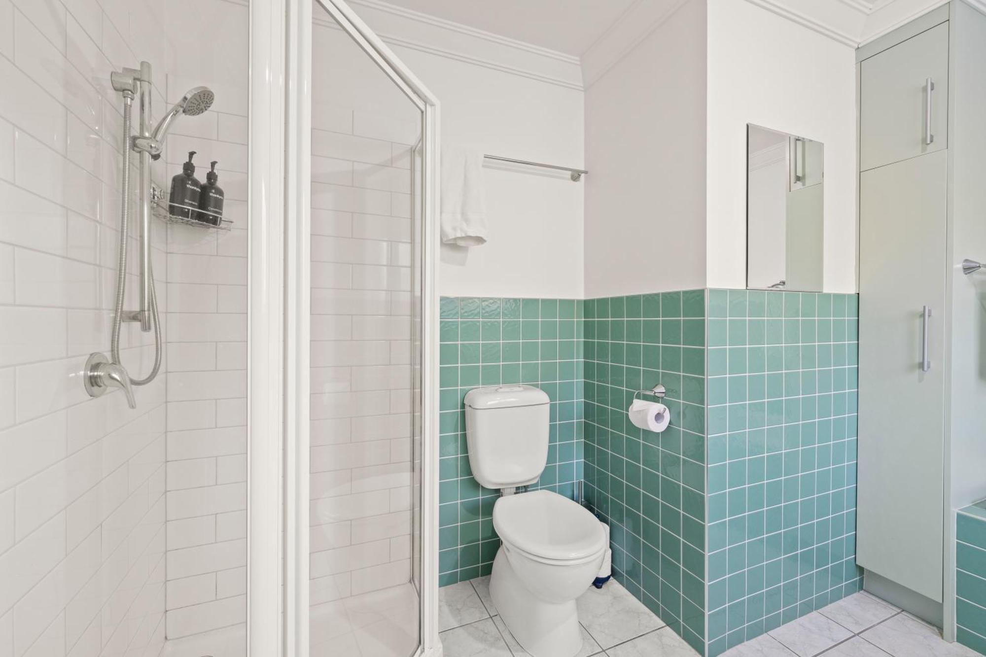 Haven - Gorgeous 2 Bedroom Townhouse Opposite The Holiday home Kingston Beach